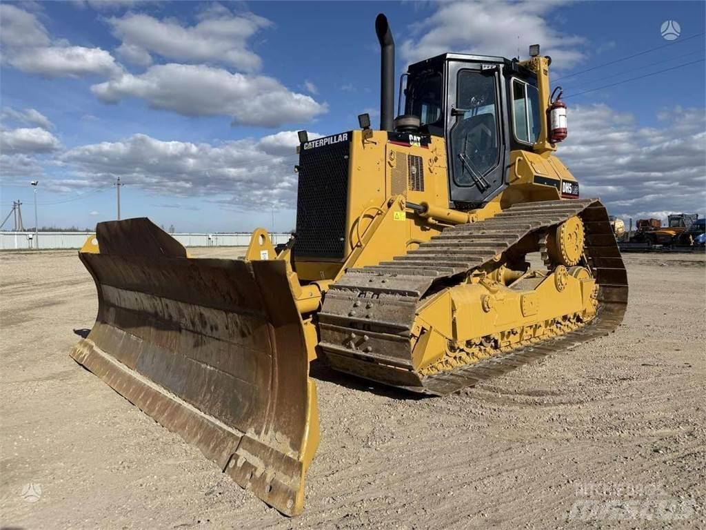 CAT D5H LGP بلدوزرات مجنزرة