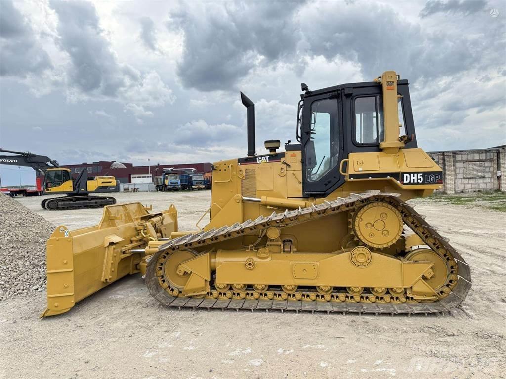 CAT D5H LGP بلدوزرات مجنزرة