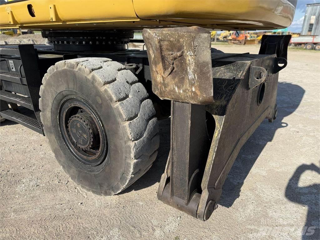 CAT M 325 DLMH حفارات بعجل