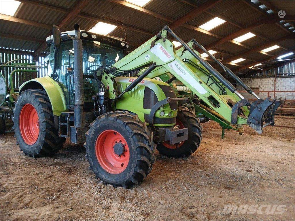 CLAAS Arion 620 الجرارات