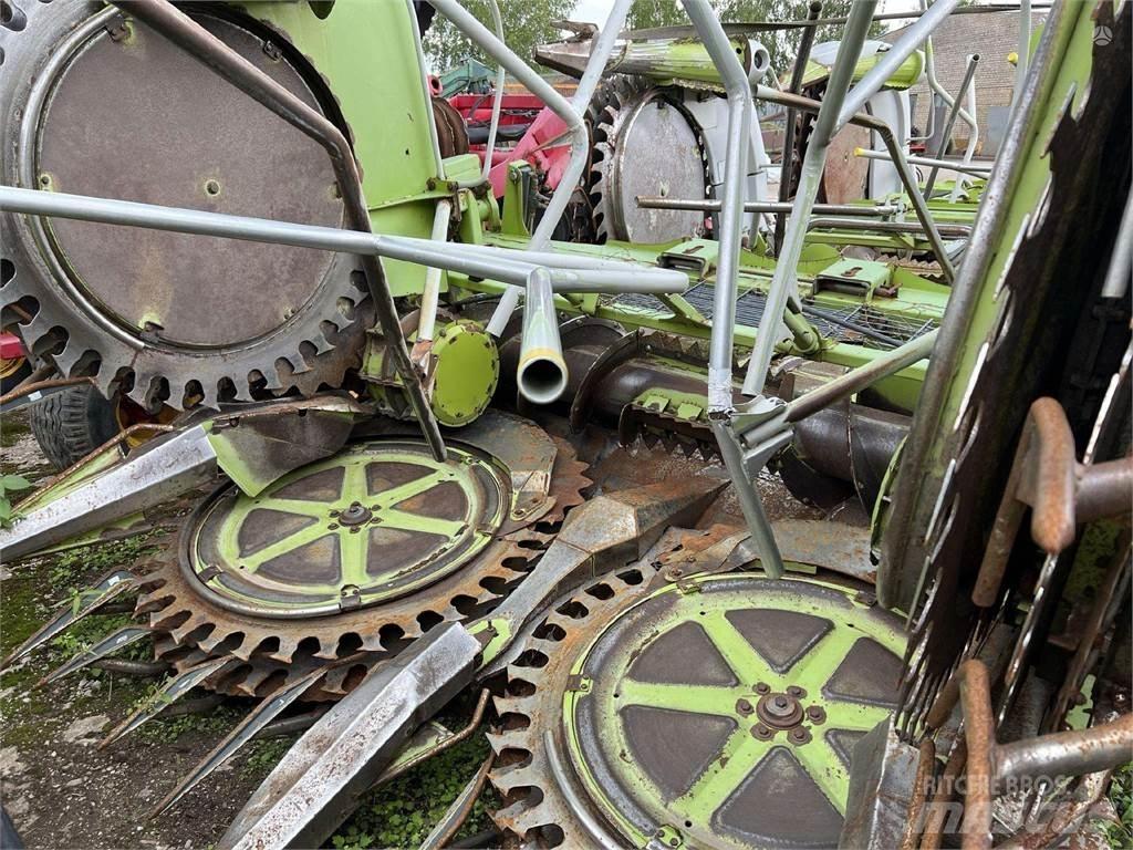 CLAAS Jaguar 870 جزازات مكيفات