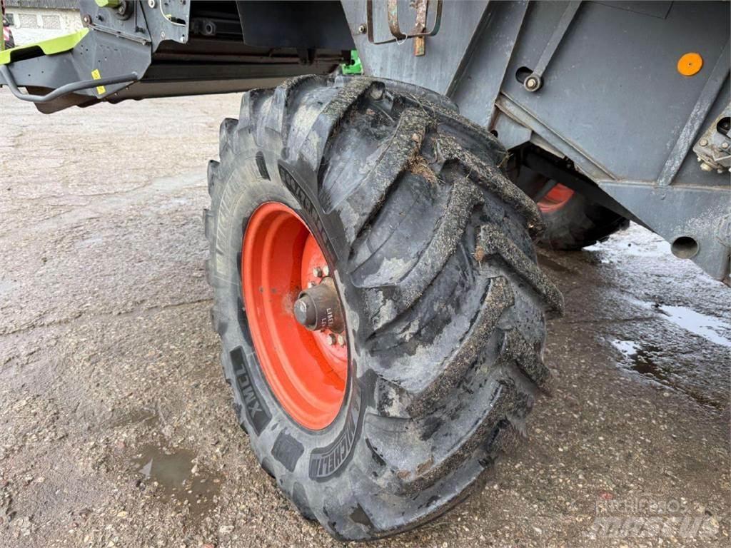 CLAAS LEXION 480 حصادات