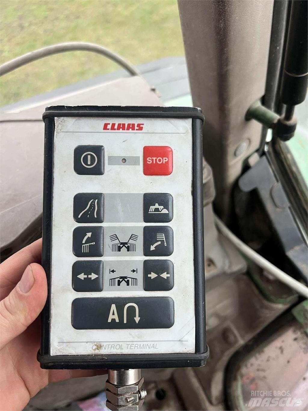 CLAAS Liner 3000 مكابس وميبسات التبن