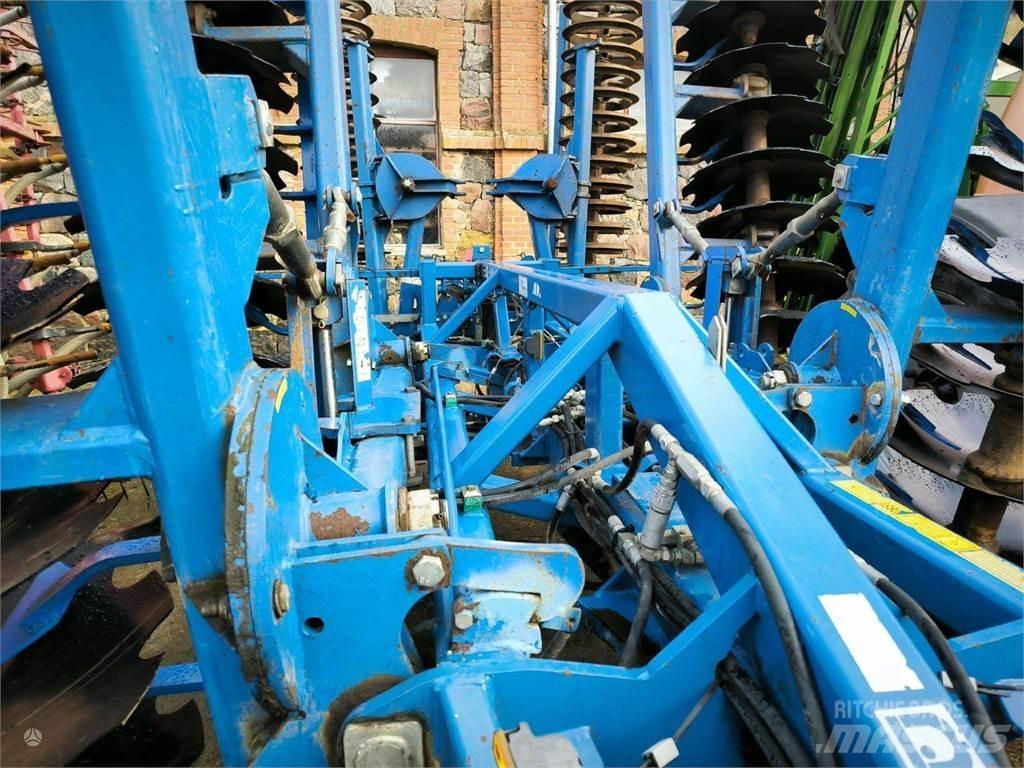 Dal-Bo AXR-H 600 زلاقات ميدانية