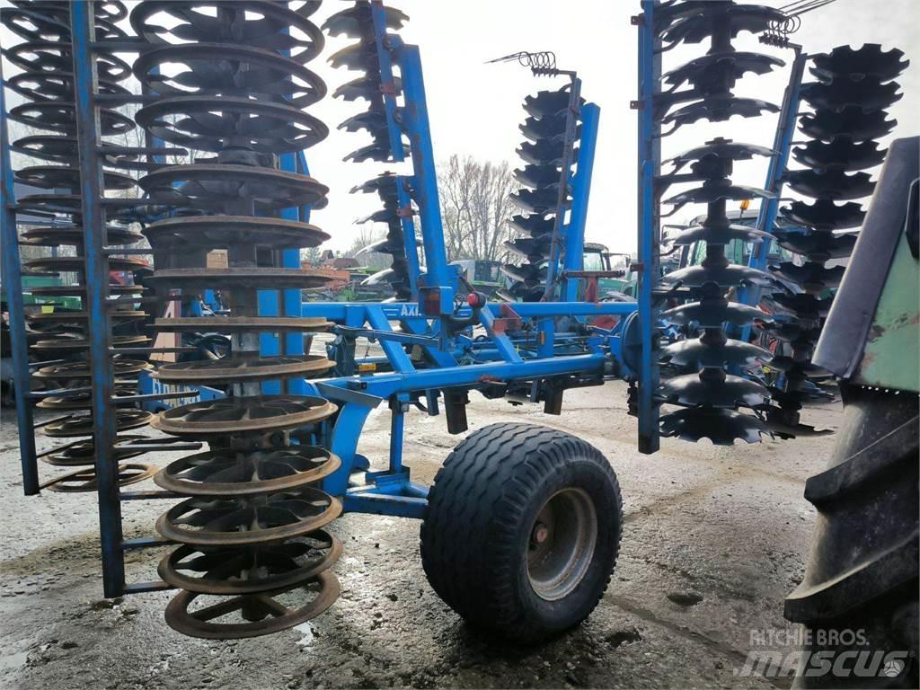 Dal-Bo AXR-H 600 زلاقات ميدانية