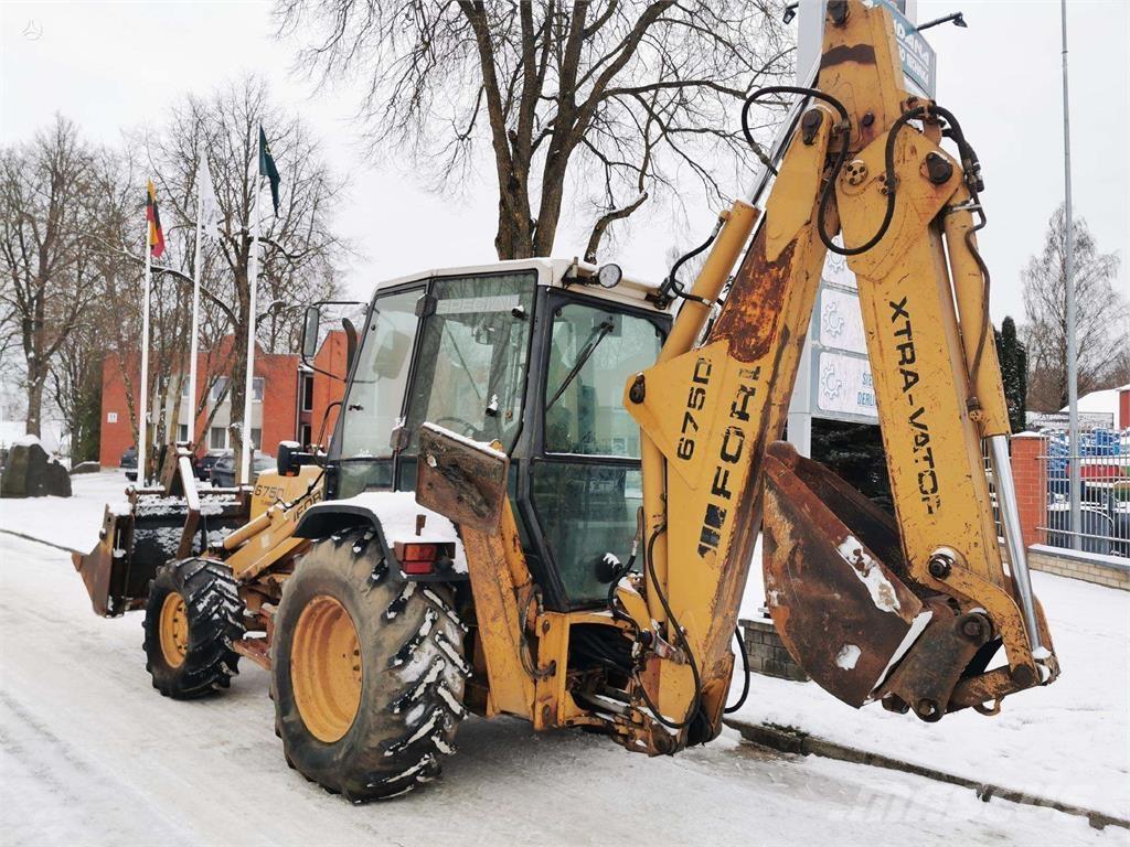 Ford 675d لوادر ذات جرافات عكسية