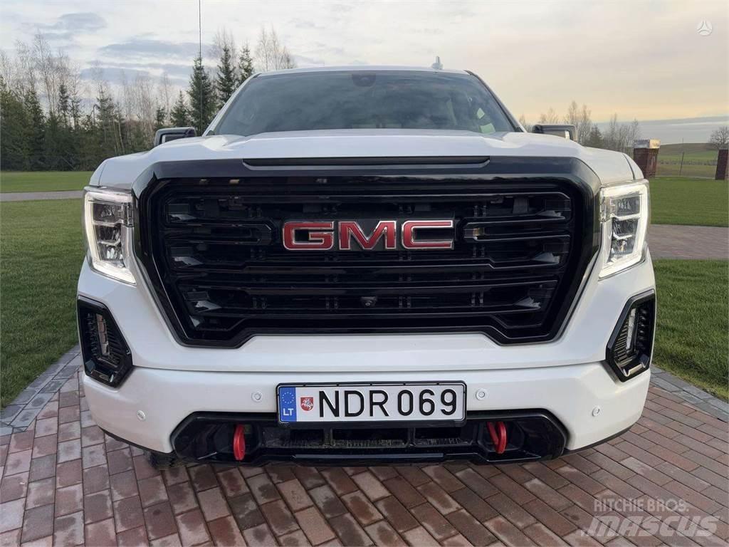 GMC  سيارات