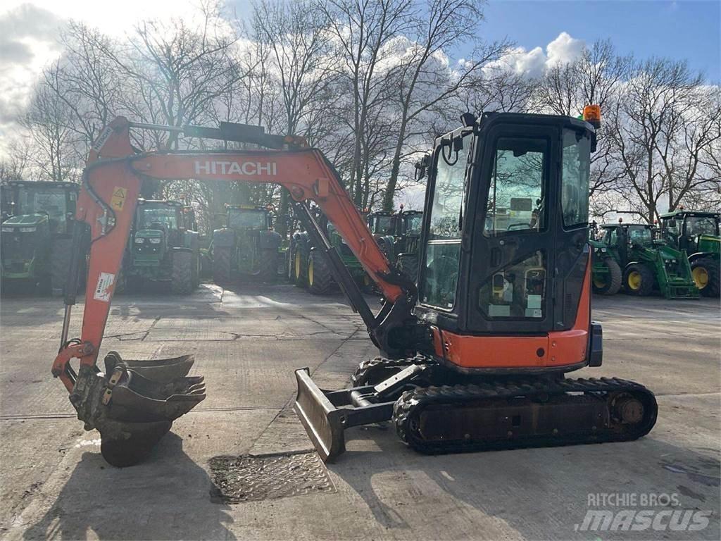 Hitachi Zaxis 33U حفارات زحافة