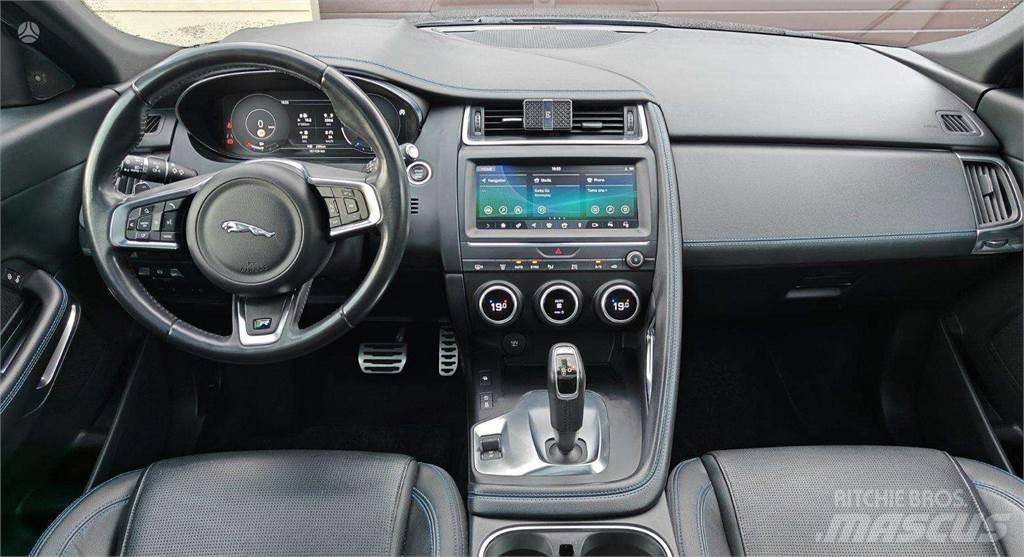 Jaguar  سيارات