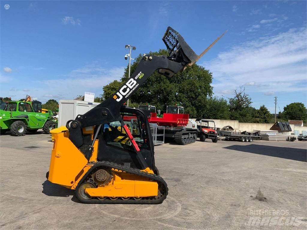 JCB 205T لوادر ذات جرافات عكسية