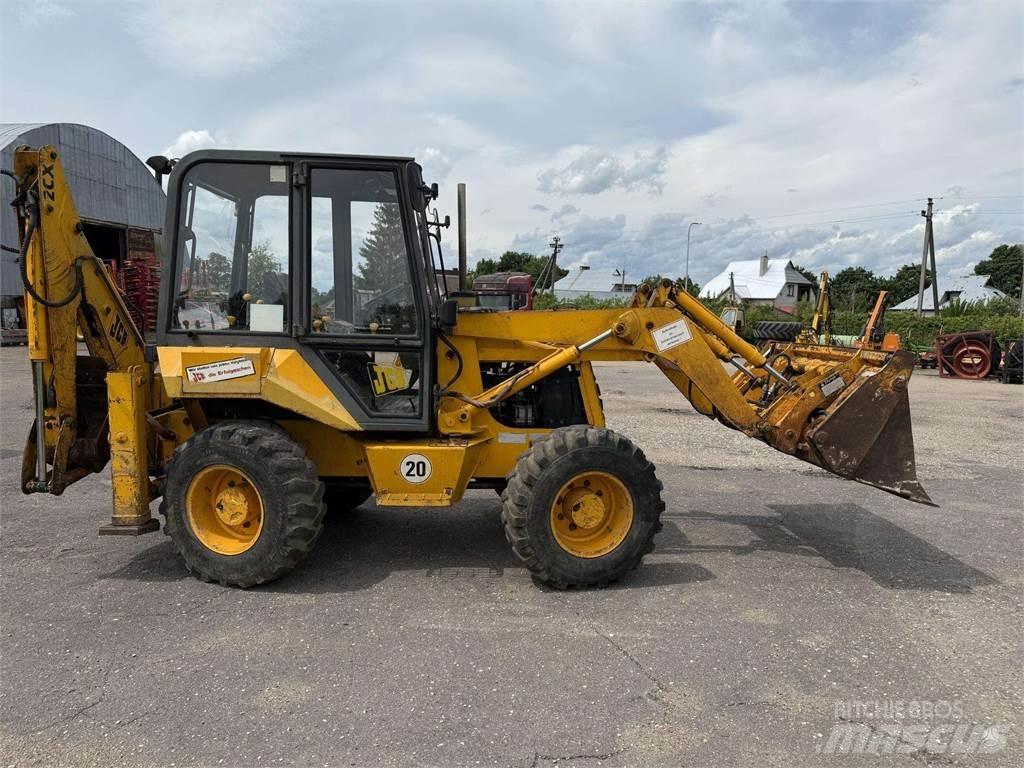 JCB 2CX لوادر ذات جرافات عكسية