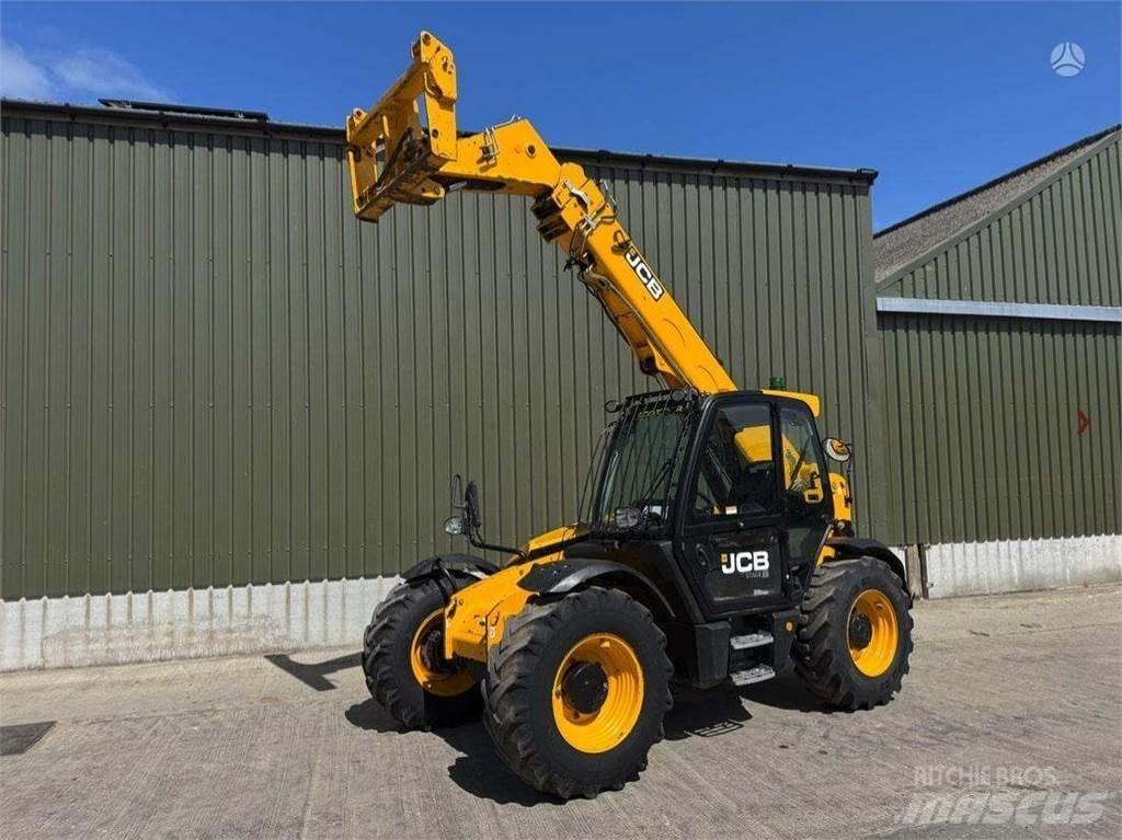 JCB 535-95 مناولات متداخلة