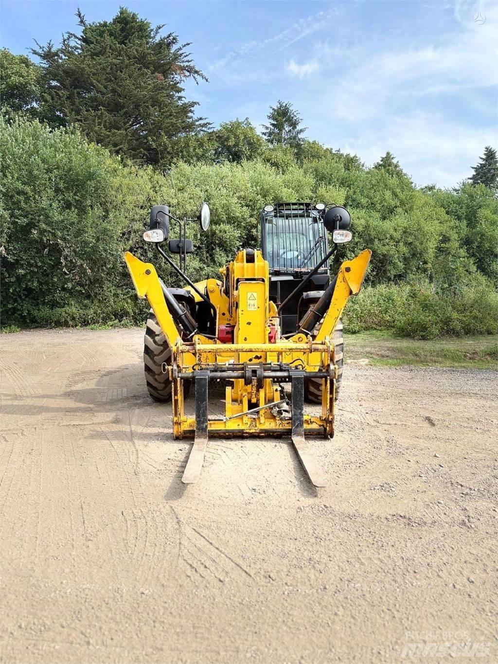 JCB 540-170 مناولات متداخلة