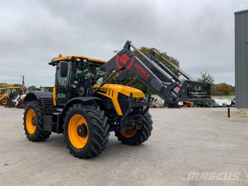 JCB Fastrac 4220 الجرارات