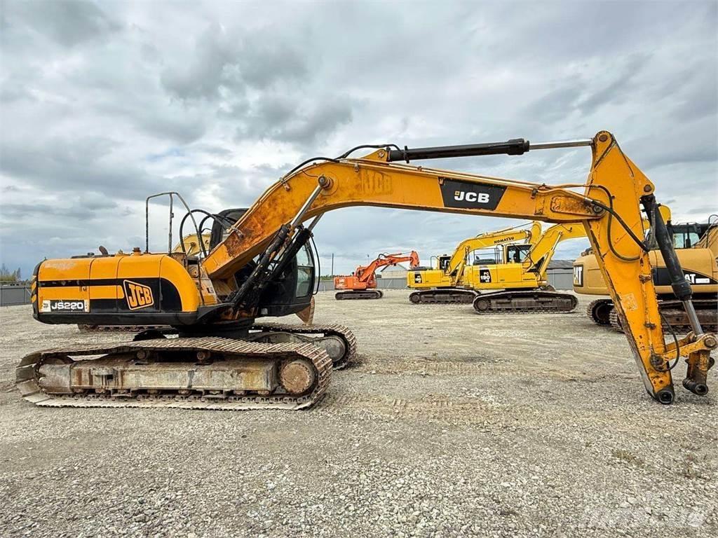 JCB JS 220 LC حفارات زحافة
