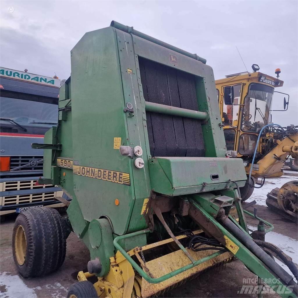 John Deere 590 محزمات مستديرة