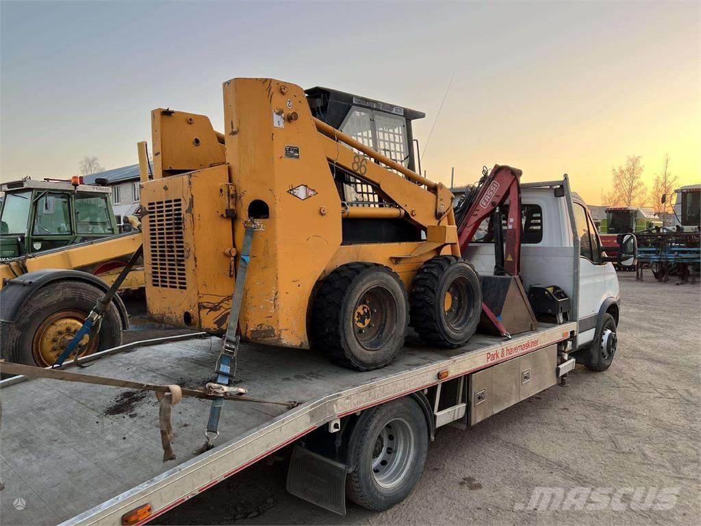  -Kita- HT60 لوادر صغيرة