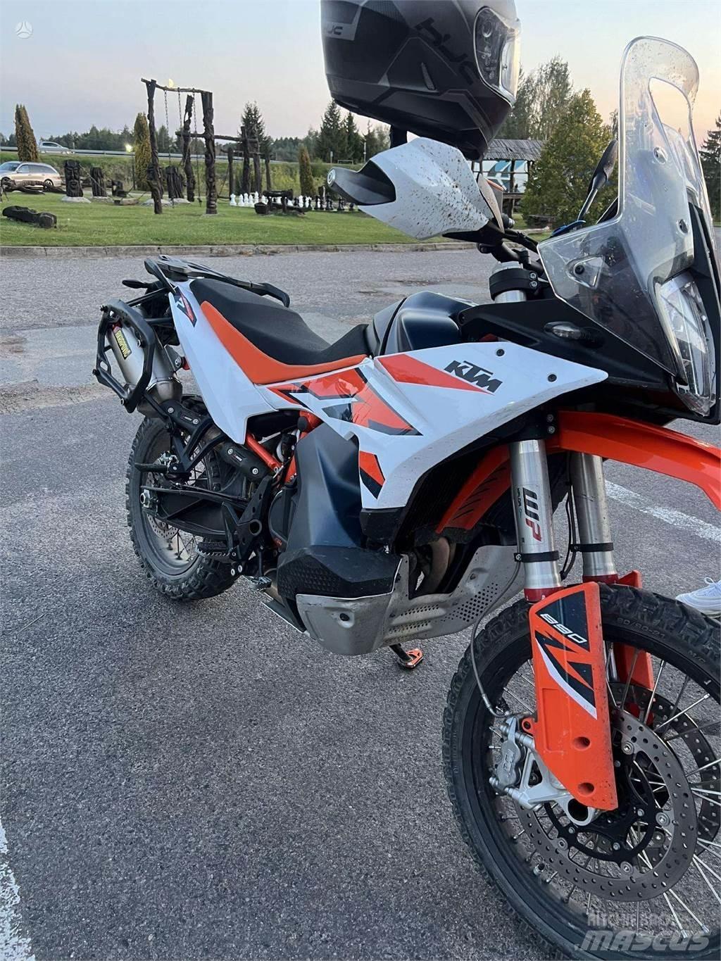 KTM  مركبات لجميع التضاريس