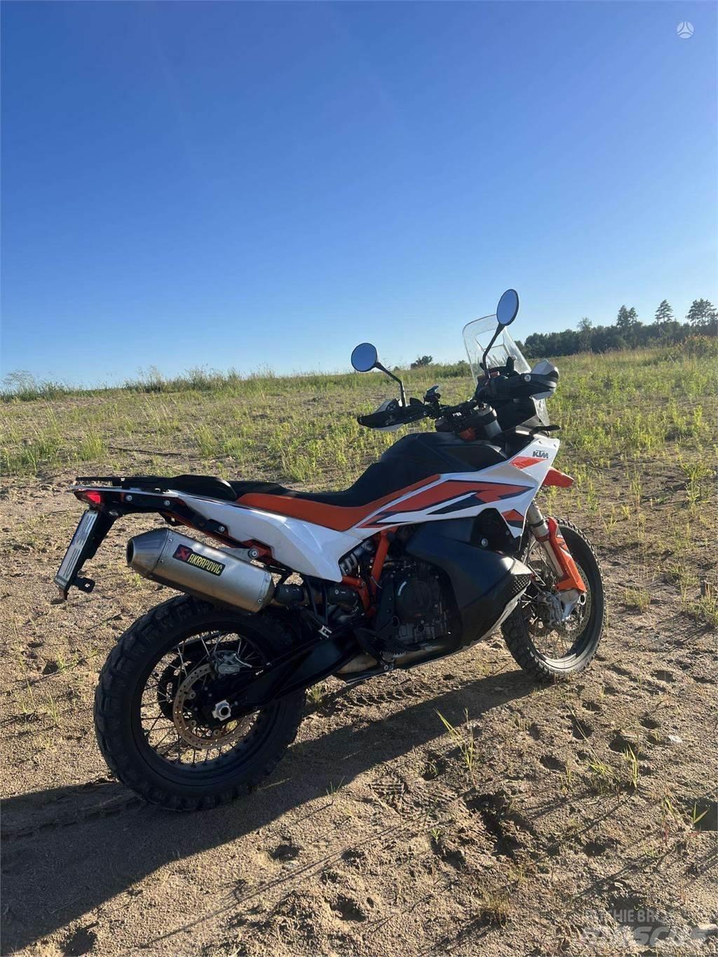 KTM  مركبات لجميع التضاريس