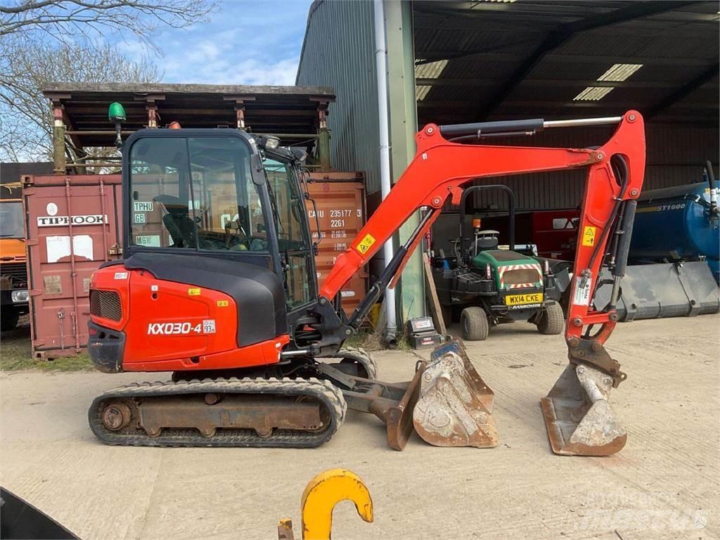 Kubota KX030-4 حفارات صغيرة أقل من 7 طن (حفارات صغيرة)