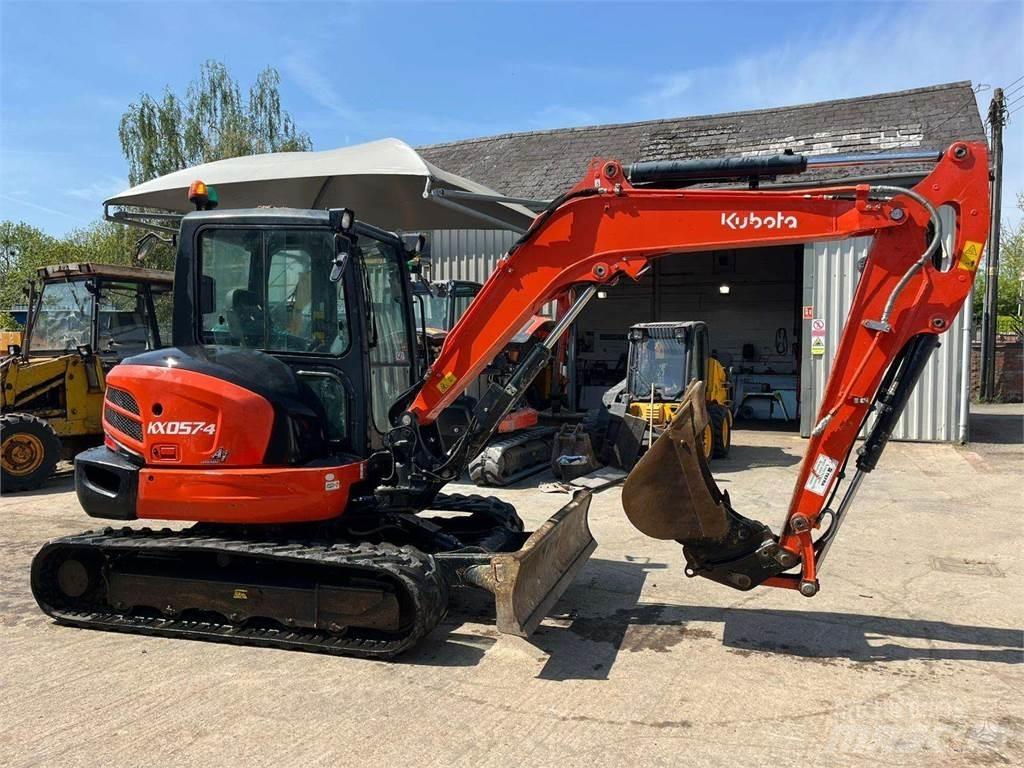 Kubota KX057-4 حفارات زحافة