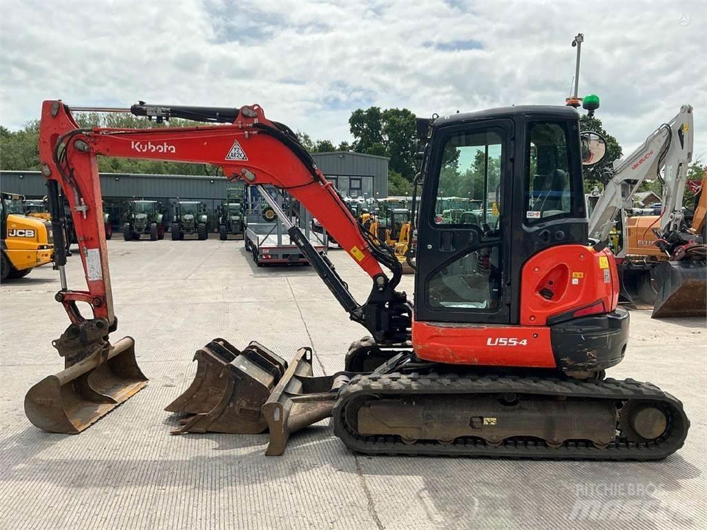 Kubota U55-4 حفارات زحافة
