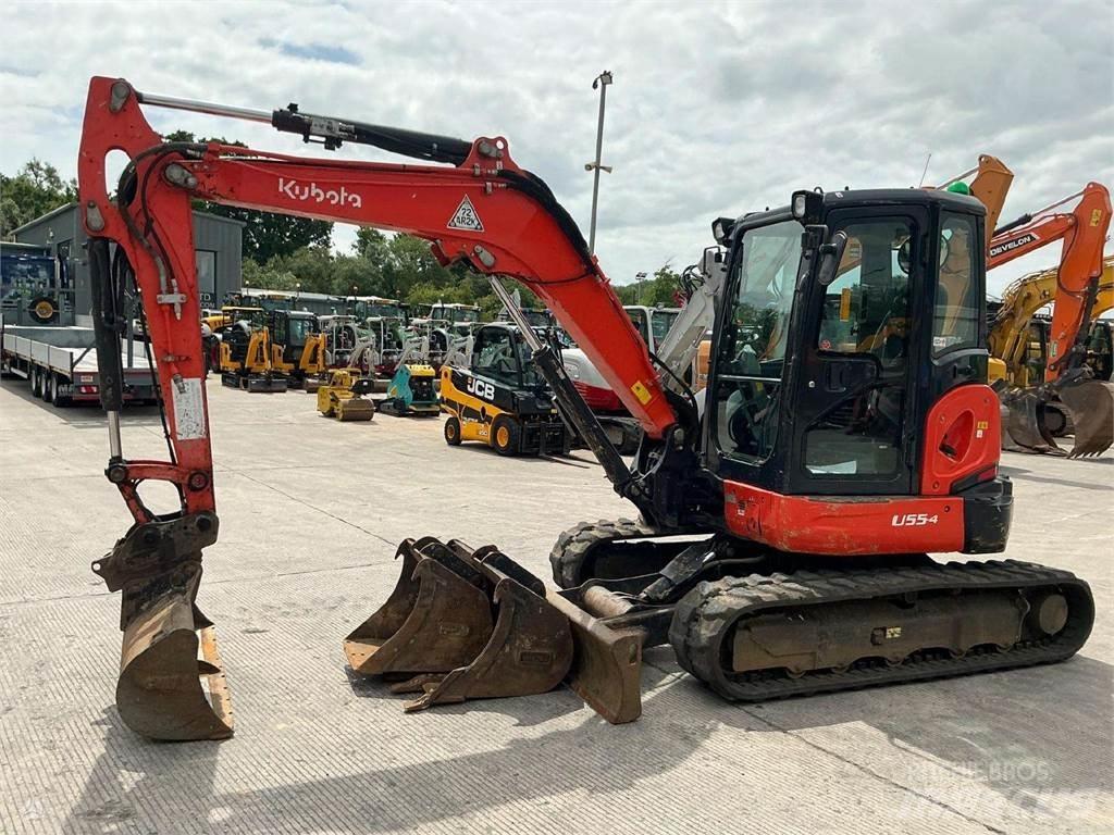 Kubota U55-4 حفارات زحافة