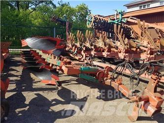 Kverneland PB 100 محاريث تقليدية