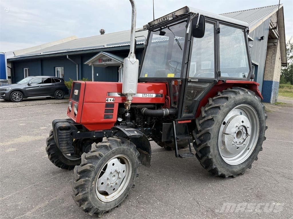  LTZ 55A الجرارات