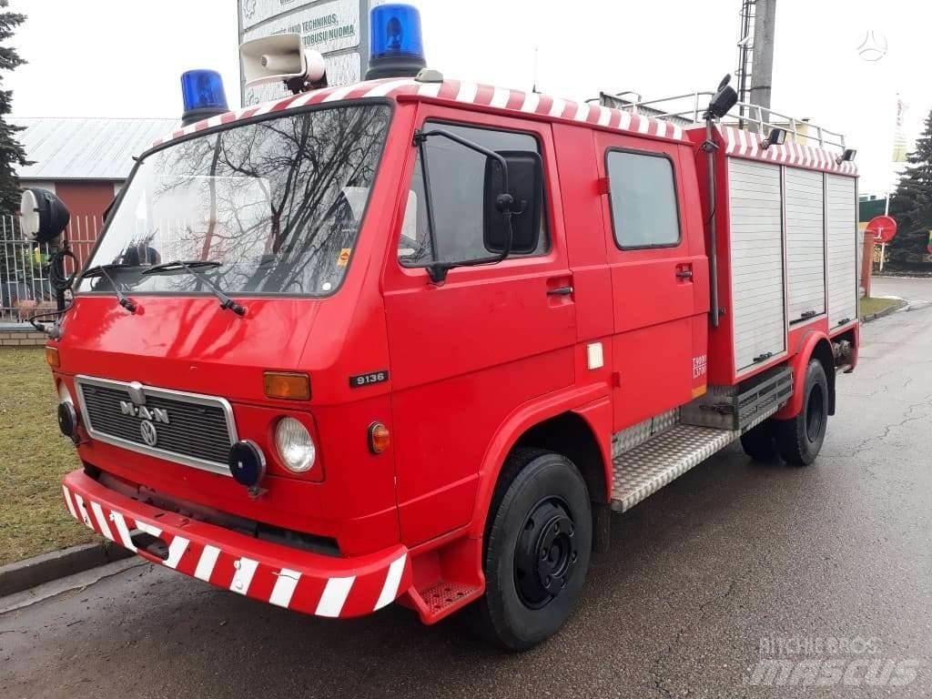 MAN VW 9136 شاحنات حريق