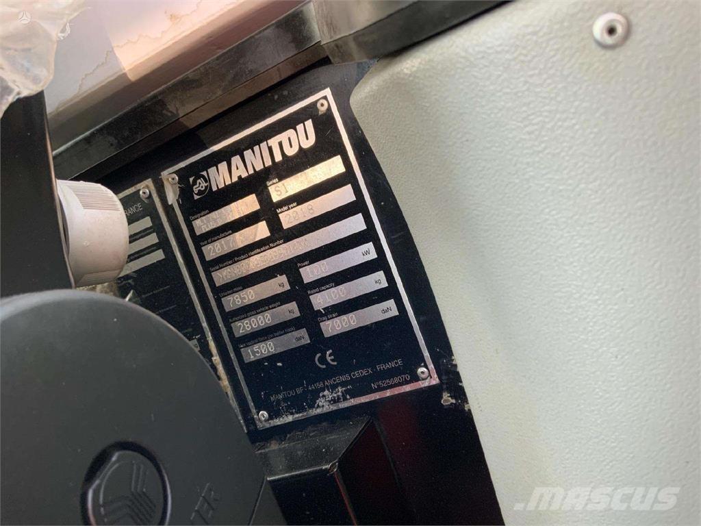 Manitou MLT741 لوادر وحفارات أمامية