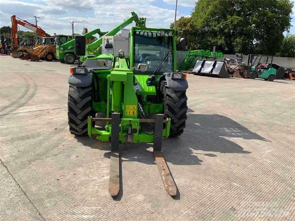 Merlo TF33.7 لوادر وحفارات أمامية