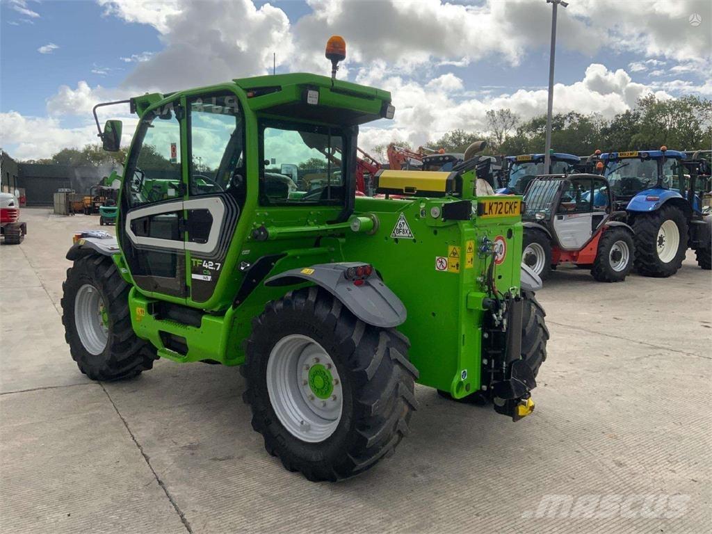 Merlo TF42.7 لوادر وحفارات أمامية