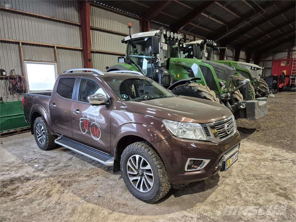 Nissan  سيارات