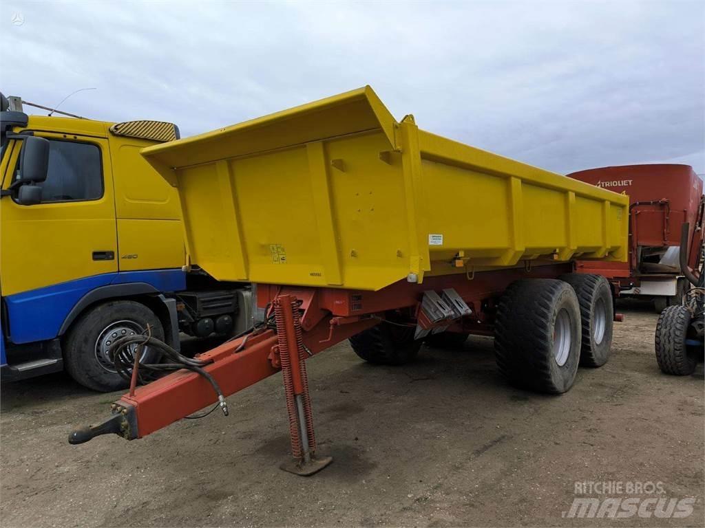 Pronar T 701- 23 مقطورات أخرى