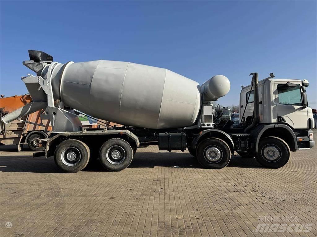Scania P124 8x4 شاحنات خرسانة