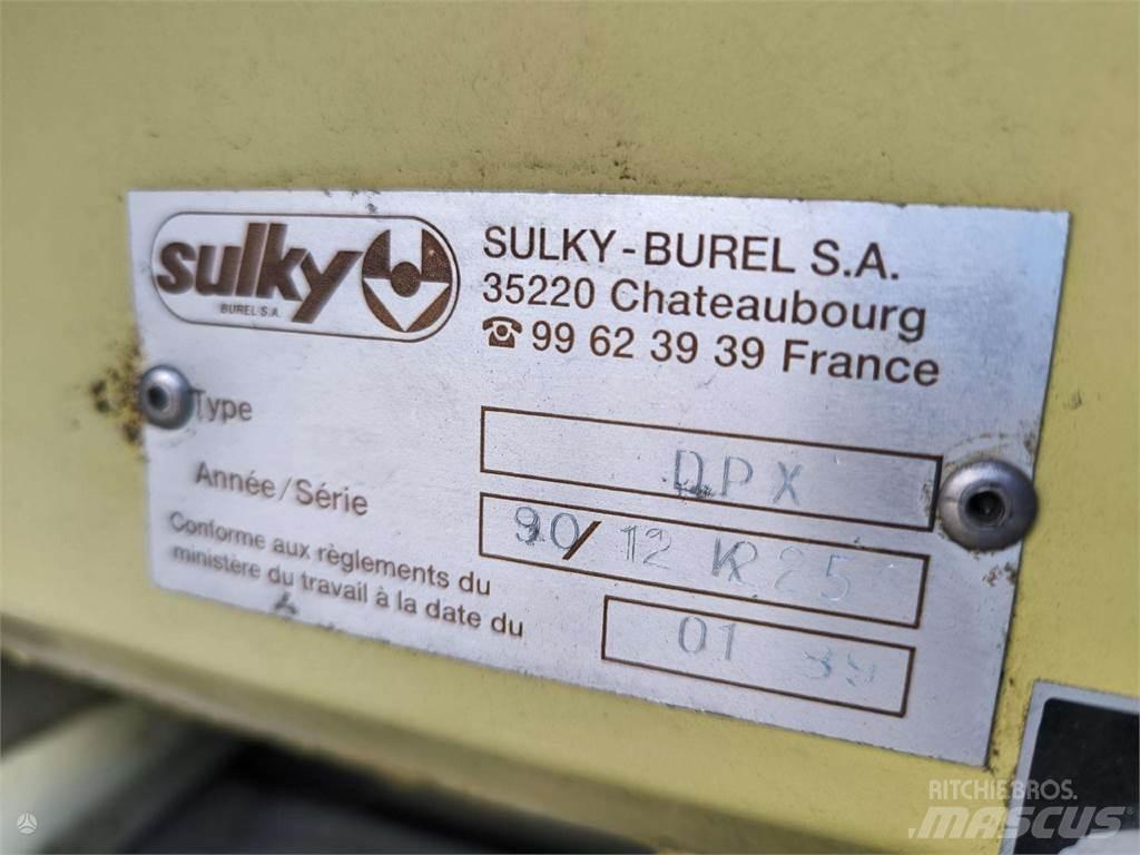 Sulky DPX 1003 معدات فرد المواد المعدنية