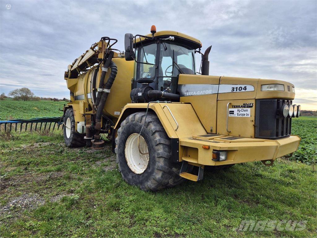 TerraGator 3104 رشاشات ذاتية الحركة