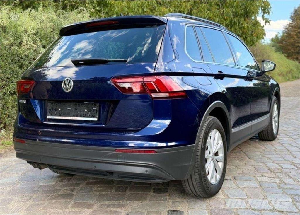 Volkswagen  سيارات