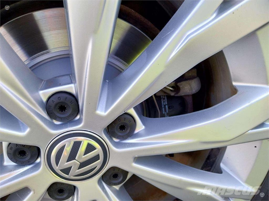 Volkswagen  سيارات