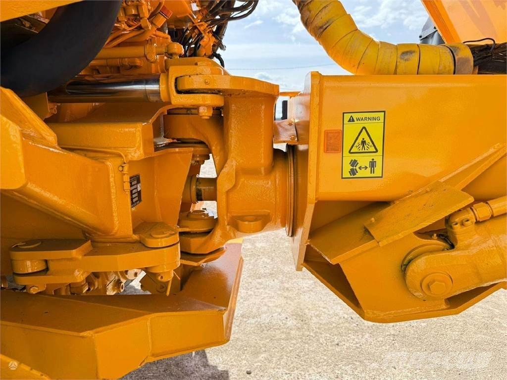 Volvo A25C ساحبات مفصلية