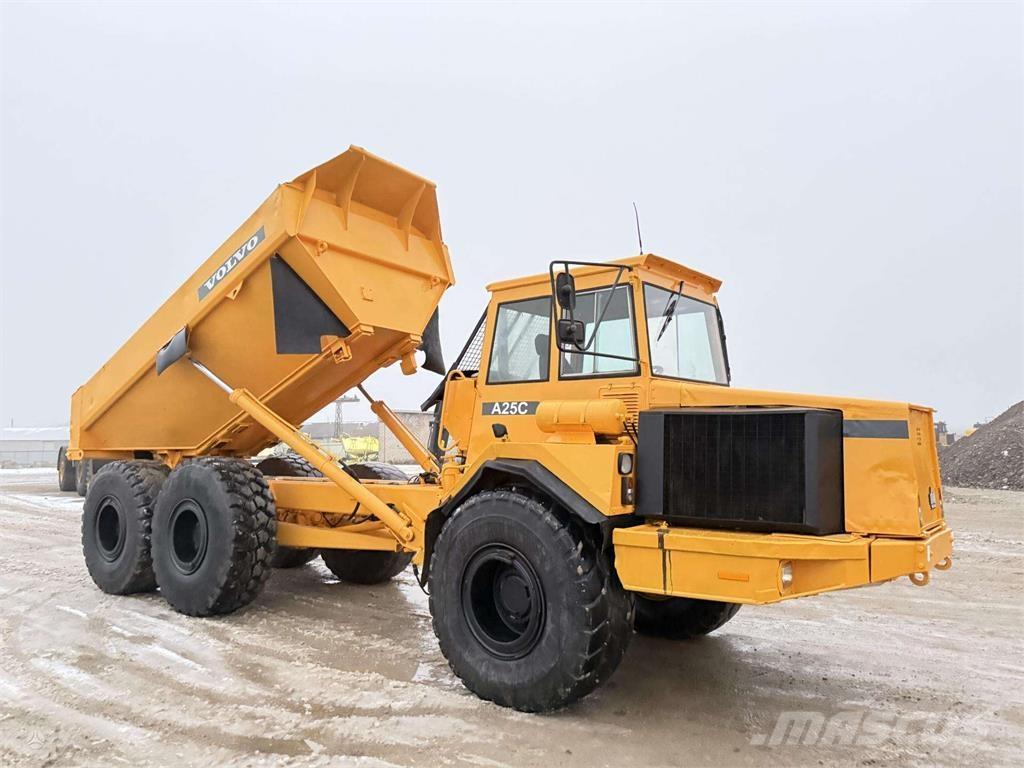 Volvo A25C ساحبات مفصلية