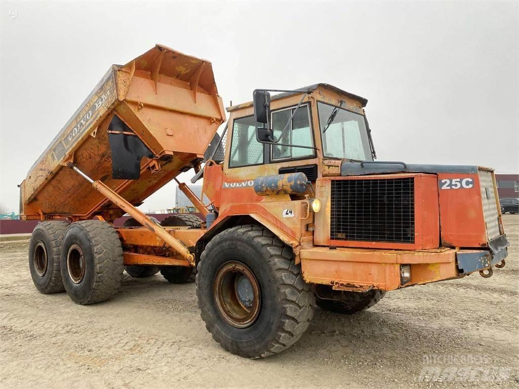 Volvo A25C , Nr.1 ساحبات مفصلية
