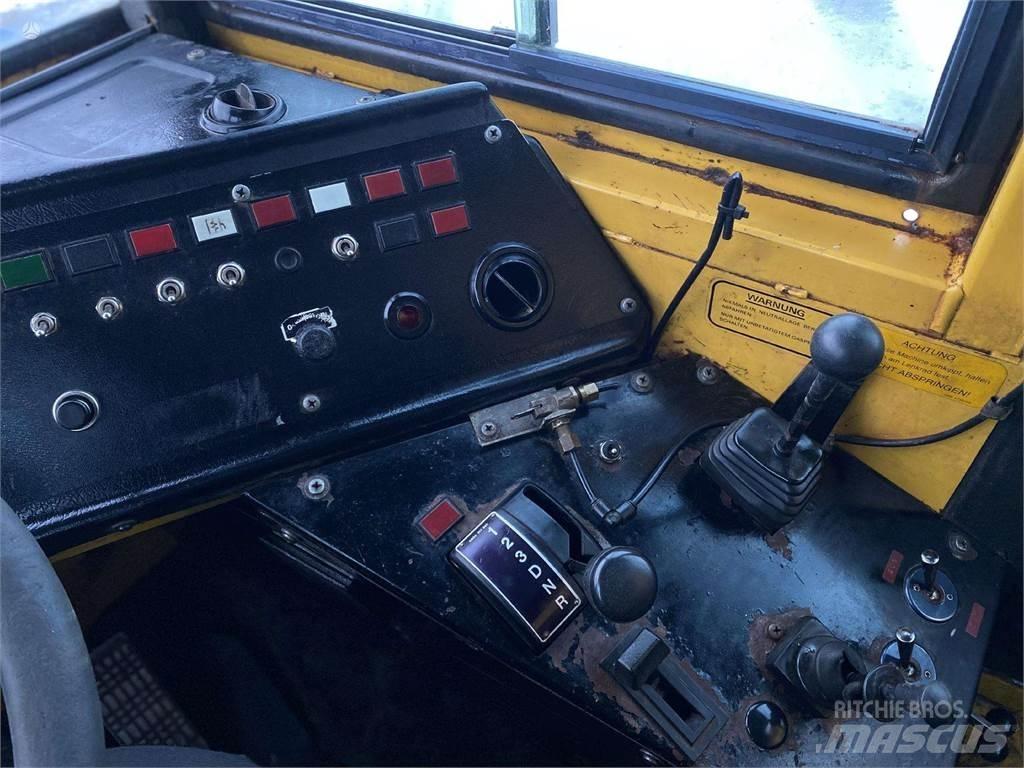 Volvo A25C , Nr. 5 ساحبات مفصلية