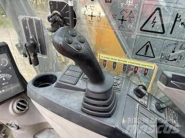 Volvo ECR235EL حفارات زحافة