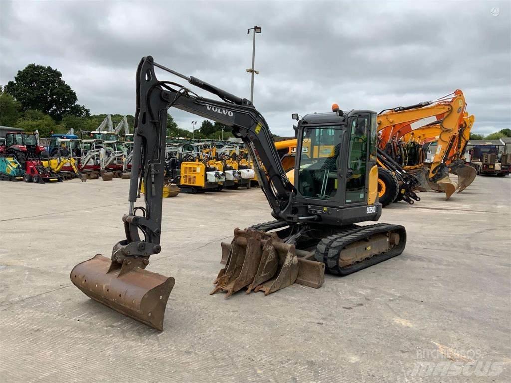 Volvo ECR50 حفارات زحافة
