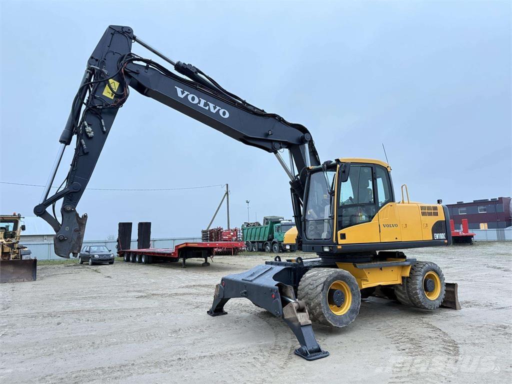 Volvo EW 180 C حفارات بعجل
