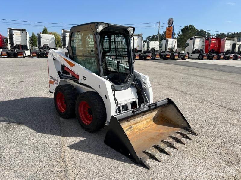 Bobcat S 450 لوادر صغيرة