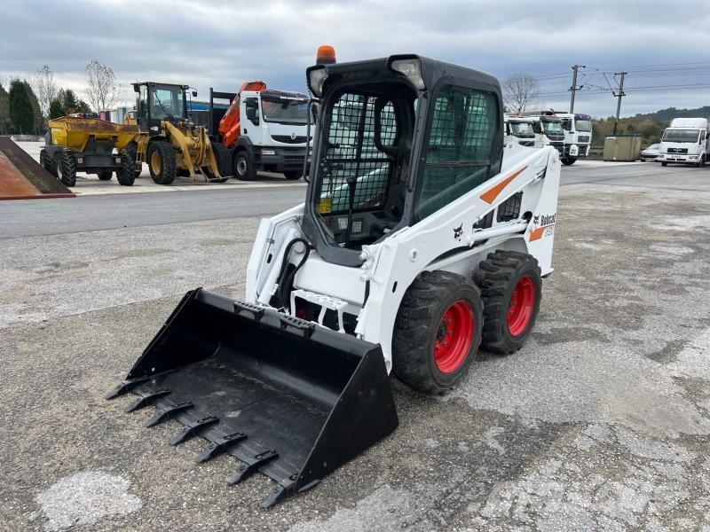 Bobcat S 450 لوادر صغيرة