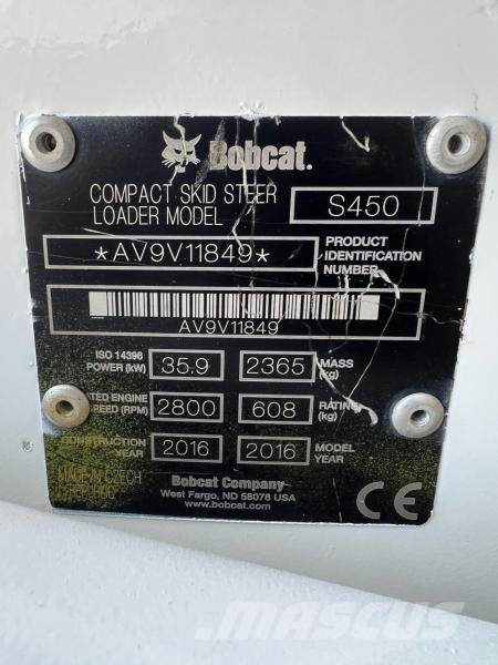 Bobcat S 450 لوادر صغيرة